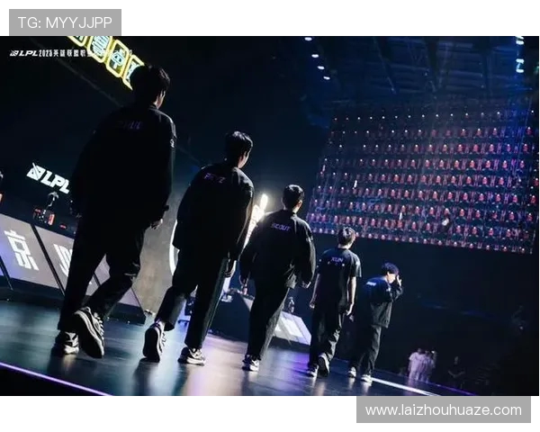 EDG与JDG激战正酣 谁将笑到最后登顶LPL冠军宝座