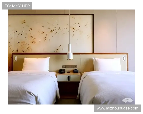 跳水运动的力量与美感探秘从空中跃动到水花绽放的极致瞬间