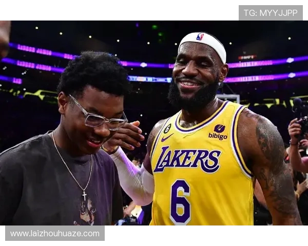 勒布朗·詹姆斯如何超越自我成为NBA历史伟大球员的秘诀与传奇