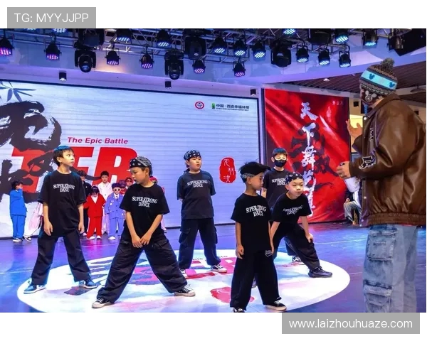 重庆街舞队在全国街舞大赛中的力量表现引发热议与赞赏
